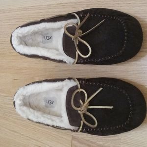 UGG Olsen slippers size 13 men